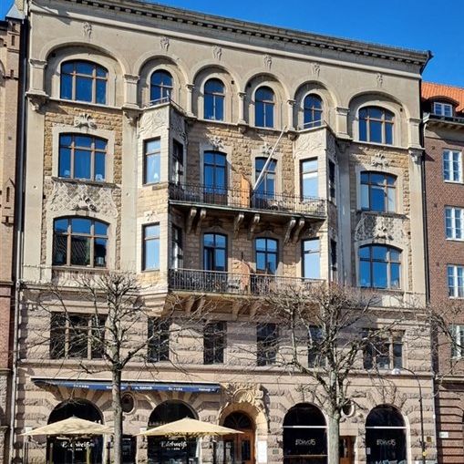 Drottninggatan 15B - Photo 1