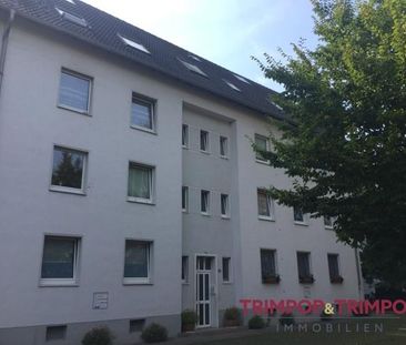 GEMÜTLICH IM DACHGESCHOSS! 3-Zimmerwohnung in Krefeld-Oppum zu verm... - Photo 6