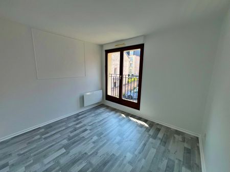 LAXOU : SPACIEUX APPARTEMENT T3 AVEC TERRASSE - Photo 5