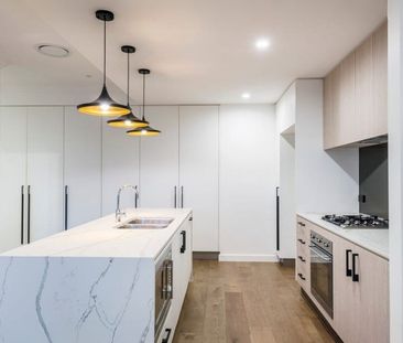 Spacious modern townhouse in the heart of Carindale - Photo 4