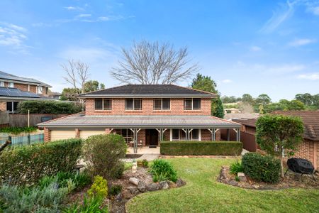 Spacious Family Living in Prestigious Glen Alpine - Photo 5