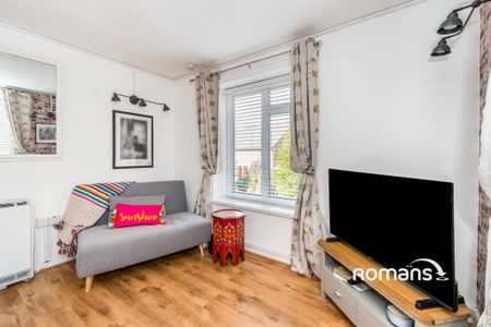 1 bedroom flat to rent - Photo 2