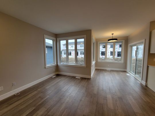 92 Potter Dr, Odessa, ON K0H 2H0 - Photo 1