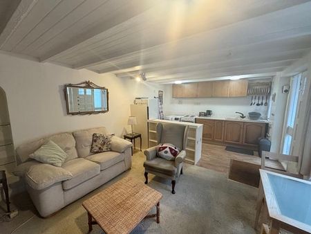 2 bedroom cottage to rent - Photo 2