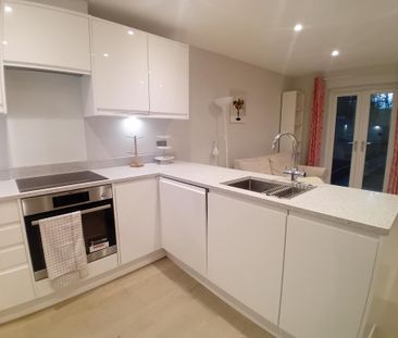 3 bedroom end of terrace house to rent - Photo 5