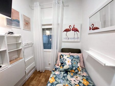 Calle de Juan Bautista de Toledo, Madrid, Community of Madrid 28002 - Photo 5