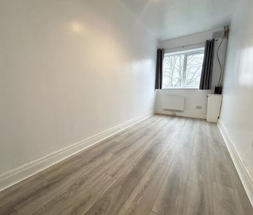3 bedroom property to rent - Photo 3