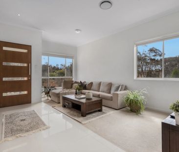 Large Family Home in Prime Location - Photo 1