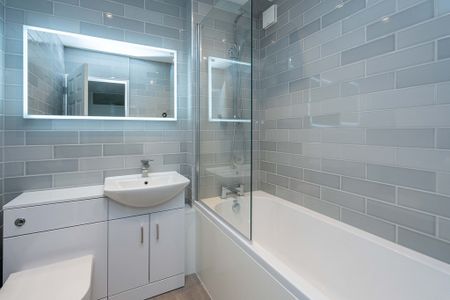 Riverside, Pixham, Dorking, Surrey, RH4 - Photo 5