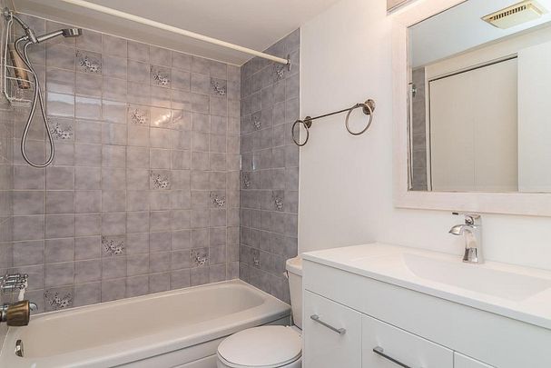 Condo for rent, Laval (Chomedey) - Photo 1