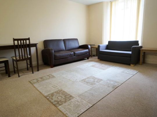 Flat 3, Ebenezer Chapel York Place - Photo 1