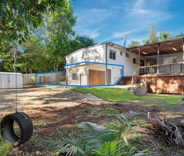 Self-contained Unit in Prime Bay Location - Photo 6