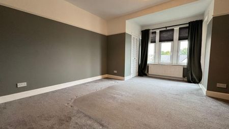 4 bedroom flat to rent - Photo 4