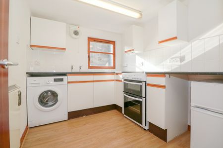 Crichton Street, Dundee - Photo 2