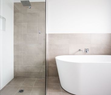 STUNNING FAMILY HOME - Photo 2