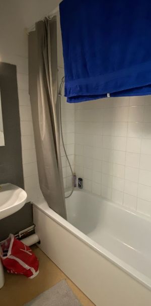 T1bis NON MEUBLE 36,85m2, rue de Turenne – Quartier Vauban réf G671-002 - Photo 1