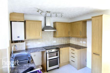 2 bedroom terraced house to rent - Photo 5