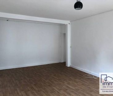 Location appartement studio 1 pièce 40 m² à Versailles (78000) Notr... - Photo 2