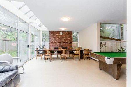 Halifax Towers Apartments - Photo 4