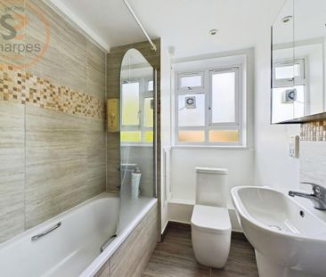 4 bedroom apartment to rent - Photo 6