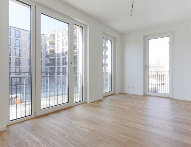 Urbanes Lebensgefühl trifft Wasserlage: 2-Zi.-Neubauwohnung in Toplage von Potsdam - Foto 1