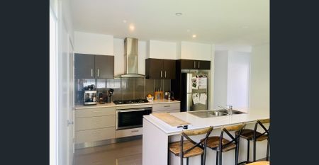 Elysium Living – Where Luxury Meets Lifestyle! - Photo 5