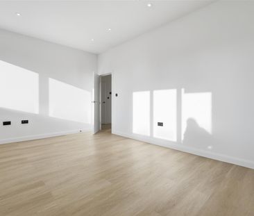 Headgate, Colchester - Photo 3