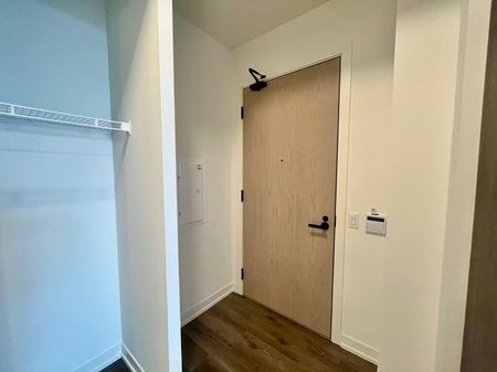 For Lease - 8 Interchange Way Unit# 2707, Vaughan, Ontario - Photo 3