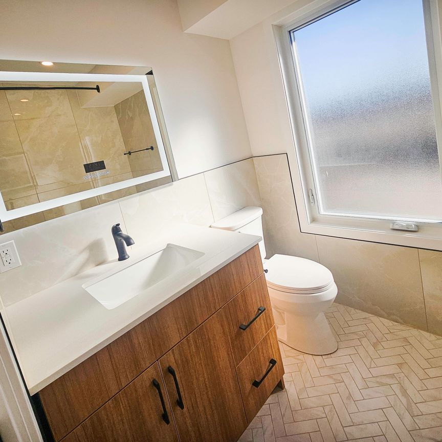 For Lease - 857 Dundas Street Unit# Unit 4, London East, Ontario - Photo 1