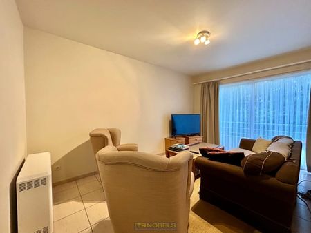 Appartement te huur - Foto 2