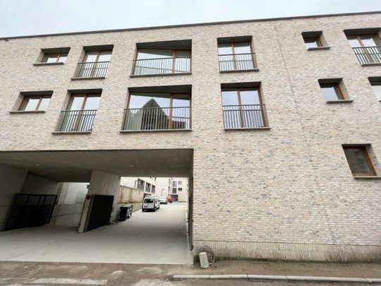 GEZELLIG APPARTEMENT MET 1 SLAAPKAMER IN CENTRUM IEPER - Foto 1