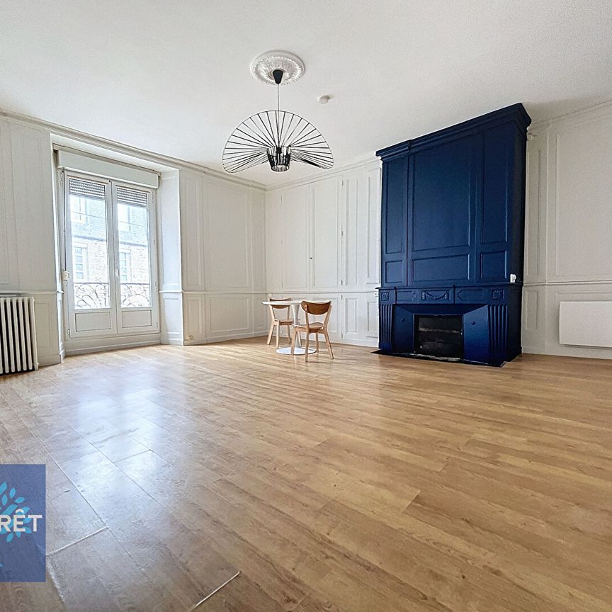 Apartment - Photo 1
