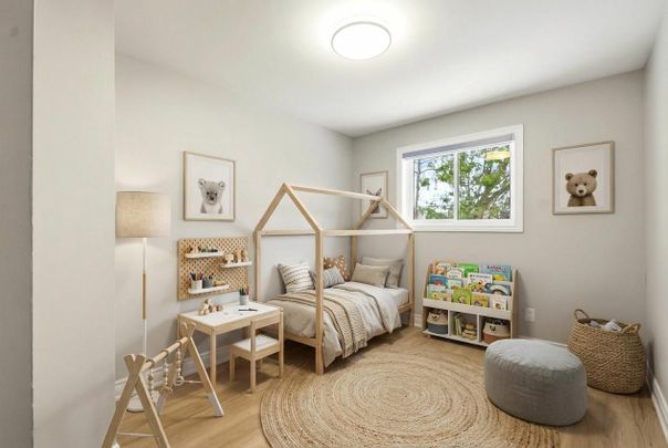 For Lease - 35 Regatta Crescent, Toronto, Ontario - Photo 1