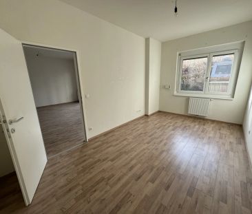 Kompakte günstige 2 -Zimmer Erdgeschoßwohnung mit 35 m² Terrasse- u... - Foto 6