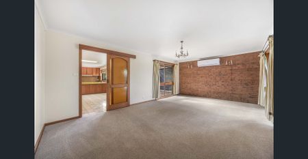 Spacious Family Home in Alfredton - Photo 3