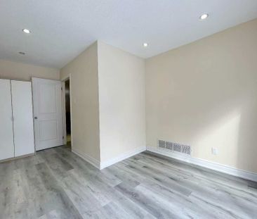 For Lease - 7 Fundy Bay Boulevard, Toronto, Ontario - Photo 2