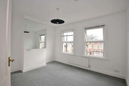 One Bedroom Flat- St Georges Road, RG30 - Photo 2