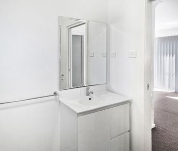 AS NEW GRANNY FLAT - Photo 3