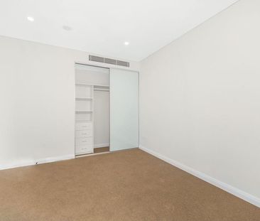 Experience luxury living in the heart of Westmead with this stunnin... - Photo 4