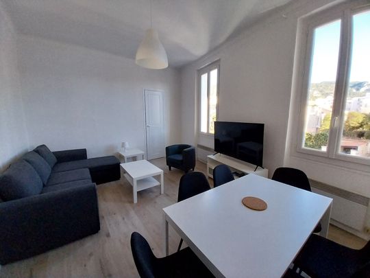 Appartement terrasse en location à Toulon avec ENVIE D'ESPACE - Photo 1