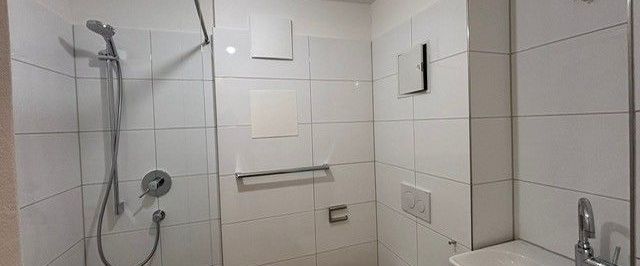 Helle 1-Zimmer-Wohnung mit Einbauküche & Balkon im Hasenbergl - Foto 1