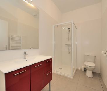 Appartement F2 situé quartier des Halles Centrales - Photo 2