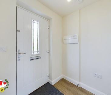 Embling Way, Winnycroft - Photo 3