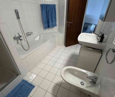 2.5 Zimmer, 90 m², 2. Stock - Foto 4