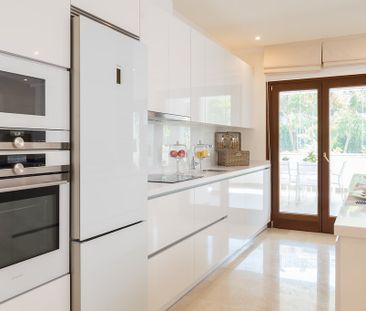 Apartment in The Golden Mile, Costa del Sol - Photo 1
