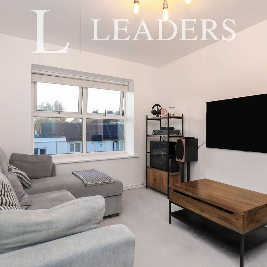 1 bedroom apartment to rent Governors Court, Landor Road, Warwick, CV34 - Photo 1