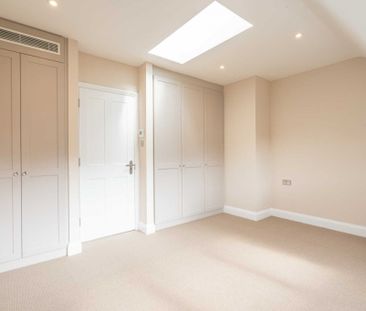 3 bed Terraced House for rent - Photo 6