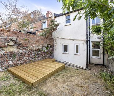 1 bedroom flat to rent - Photo 6