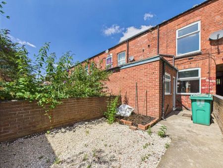 Vernon Avenue, Old Basford, Nottingham, Nottinghamshire, NG6 - Photo 3