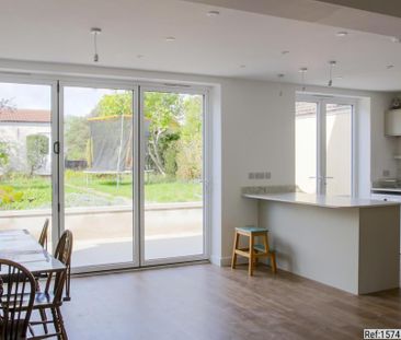 4 bedroom semi-detached house to rent - Photo 5